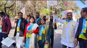 Read more about the article मनरेगा का नाम बदलना गांधी का अपमान, कांग्रेस का जोरदार विरोधमोराबादी से मोदी सरकार के फैसले के खिलाफ हुंकार