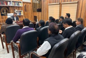 Read more about the article मध्यस्थता अभियान 2.0 को ले पीडीजे श्री राम शर्मा ने कियान्यायिक अधिकारियों संग बैठक