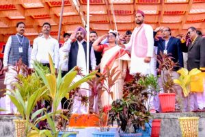 Read more about the article एमके डीएवी में धूम -धाम से मनाया गया 77 वाँ गणतंत्र दिवस