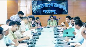 Read more about the article जिला खनन टास्क फोर्स की बैठक:अवैध खनन पर सख्ती,50 वाहन जब्त