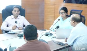 Read more about the article घरेलू गैस आपूर्ति को लेकर डीसी ने की बैठक,कालाबाजारी पर सख्त कार्रवाई की चेतावनी