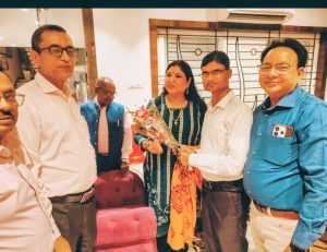 Read more about the article झारखण्ड प्रदेश ओबीसी कर्मचारी पदाधिकारी महासंघ ने मेदिनीनगर के मेयर व उपमेहर को दी जीत की बधाई