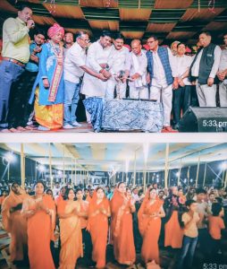 Read more about the article श्रीमद्भागवत कथा में उमड़ी भीड़ , वृंदावन की झांकियों ने श्रद्धालुओं का मोहा मन