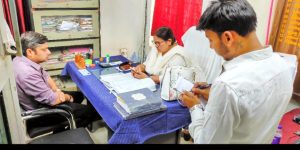 Read more about the article निबंधन व्यवस्था दुरुस्त करते हुए राजस्व बढ़ायें : आयुक्त