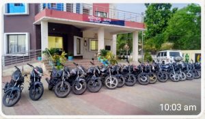 Read more about the article बारियातू- चोरी की मोटरसाइकिल बरामद, वाहन चोर गिरोह का खुलासा