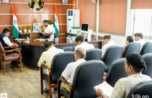 Read more about the article पेयजल एवं स्वच्छता विभाग के कार्यों की डीसी ने की समीक्षा