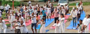 Read more about the article हरिहरगंज- योग शारीरिक व मानसिक स्वास्थ्य के लिए जरूरी – बीडीओ