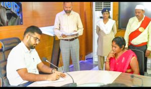 Read more about the article जन समाधान कार्यक्रम का असर: 24 घंटे में मिली राहत,30 साल पुरानी समस्या का हुआ समाधान