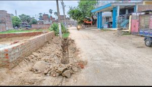 Read more about the article हरिहरगंज- कॉलेज मोड़ से सीएचसी जाने वाली सड़क से अतिक्रमण हटाने की मांग
