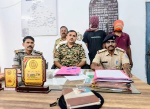 Read more about the article हरिहरगंज- शादी का झांसा देकर यौन शोषण के आरोप में युवक गया जेल , पीड़िता को धमकी देने के कारण पिता भी गिरफ्तार