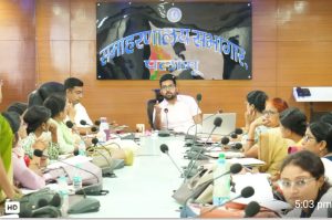 Read more about the article उपायुक्त की अध्यक्षता में समाज कल्याण विभाग की मासिक समीक्षा बैठक आयोजित