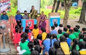 Read more about the article नवनिर्माण शक्ति संघ के बैनर तले नशे के खिलाफ विद्यार्थियों ने उठाई आवाज, ली नशामुक्त समाज बनाने की शपथ