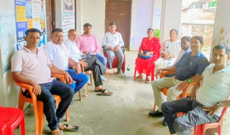 Read more about the article JHAROTEF की बैठक मेंजिला एवं प्रखंड कमिटी का पुनर्गठन एवं सहायक आचार्य के स्वागत समारोह पर विचार विमर्श