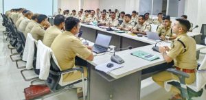 Read more about the article पुलिस अधीक्षक सभागार में अपराध गोष्ठी की समीक्षा बैठक संपन्न