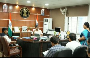 Read more about the article पीसी पीएनडीटी एक्ट के अनुपालन को लेकर डीसी ने की समीक्षा