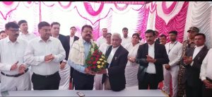 Read more about the article प्रधान जिला व सत्र न्यायाधीश के उच्च न्यायालय में न्यायाधीश के रूप में पदोन्न होने पर दी गई विदाई