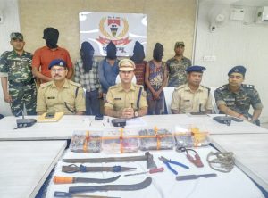 Read more about the article पलामू पुलिस को मिली बड़ी सफलता, अंतरजिला चोरी गिरोह के 05 अभियुक्त गिरफ्तार
