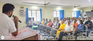 Read more about the article आयुष पद्धति एवं योगाभ्यास से स्वस्थ समाज का निर्माण संभव :उपायुक्त