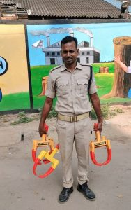 Read more about the article पलामू में पहली बार व्हील लॉकर से लगेगा नो पार्किंग पर लगाम, मेदिनीनगर में ट्रैफिक पुलिस का नया एक्शन
