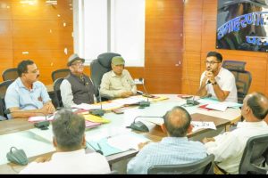Read more about the article स्वास्थ्य विभाग की समीक्षा बैठक में डीसी सख्त,पोस्टमार्टम में देरी पर जतायी नाराजगी